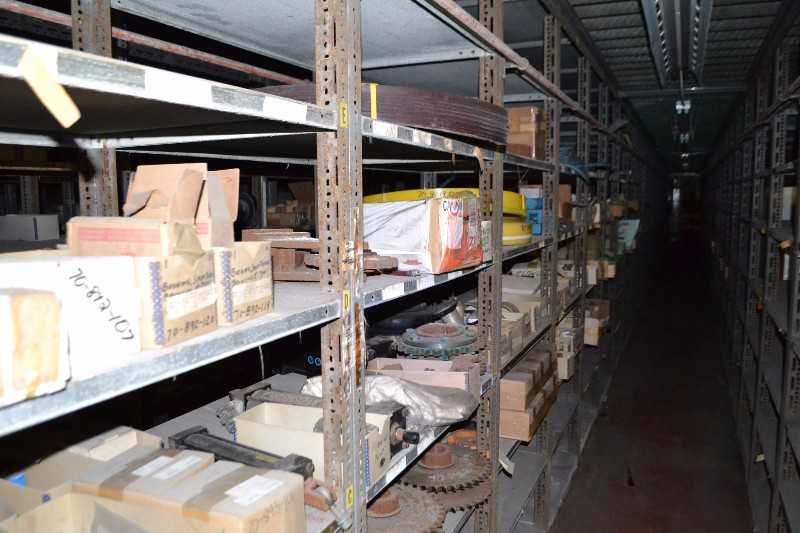 CONTENTS OF SHELVE - PULLEY, SPROCKETS, PNUEMATIC CYLINDERS - MISCELLANEOUS