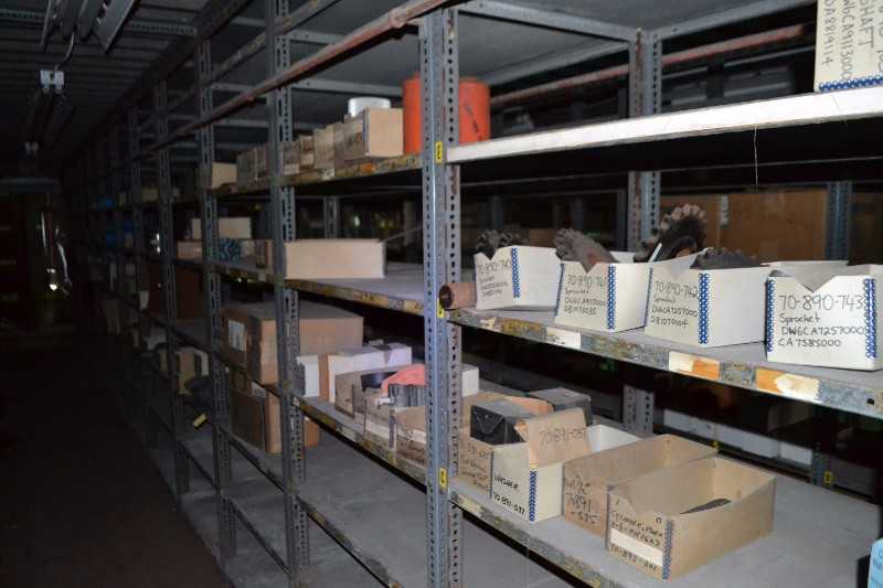 CONTENTS OF SHELVE - PNUEMATIC CYLINDERS, SPROCKETS - MISCELLANEOUS