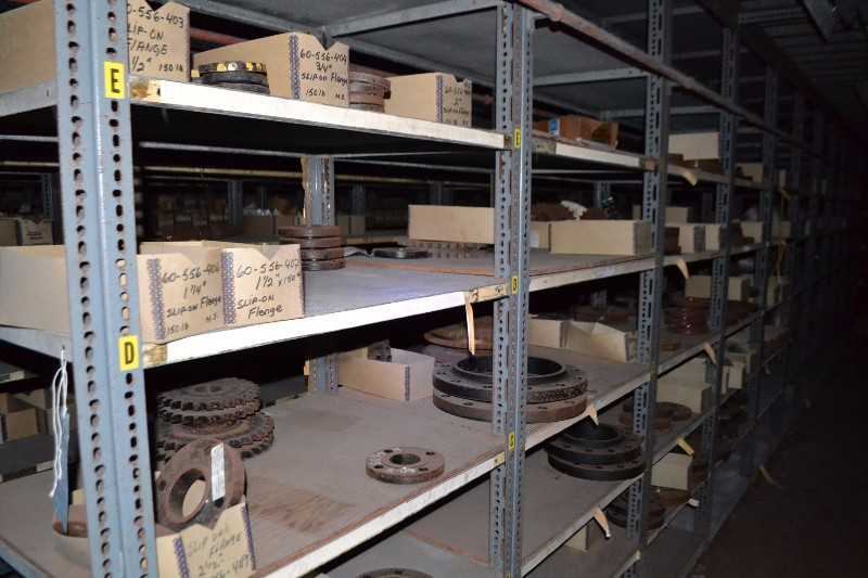 CONTENTS OF SHELVE - COUPLINGS, SPROCKETS, FLANGES, - MISCELLANEOUS