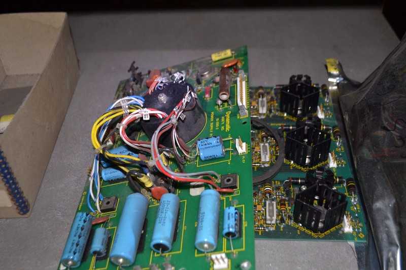 CONTENTS OF SHELVING - ALLEN BRADLEY 815-DOV4, RELAYS, ABB EH160, SQUARE D STARTERS, HONEYWELL LIMIT SWITCHES, PCB CIRCUIT BOARDS - MISCELLANEOUS