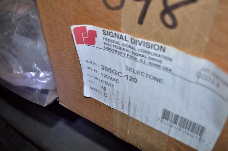 CONTENTS OF SHELVING - CONDUITS, COILS, TRANSFORMERS, PCB CIRCUIT BORADS, ALLEN BRADLEY PHOTOSWITCH 42RLU-4000B, - MISCELLANEOUS