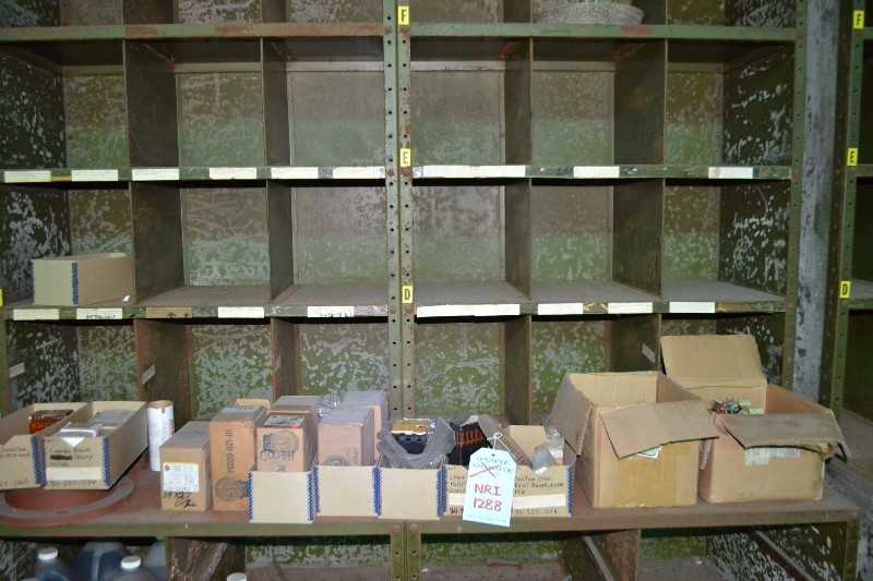 CONTENTS OF DESK - ALLEN BRADLEY 100-A3OND3 CONTACTOR X6, CONTACTORS, RELAY - MISCELLANEOUS
