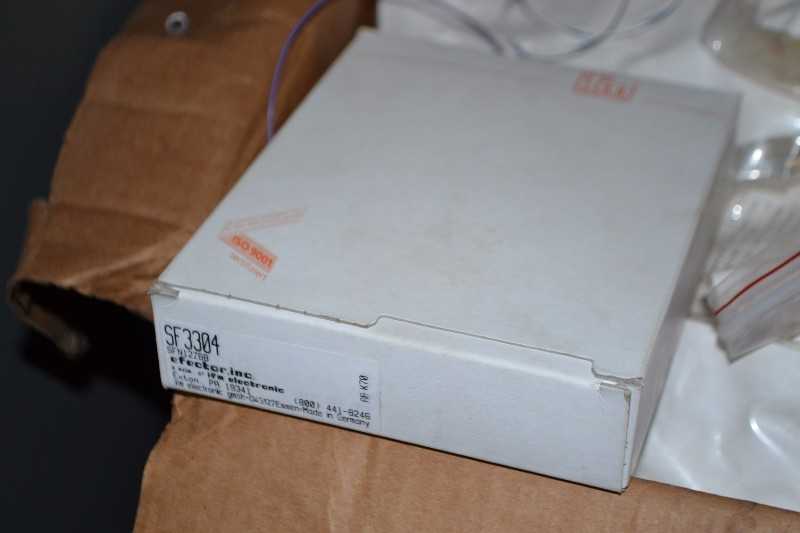 CONTENTS OF DESK - EFECTOR SF3304 X3, TRANSFORMERS, SOLENOID COIL, PCB CIRCUIT BOARD - MISCELLANEOUS