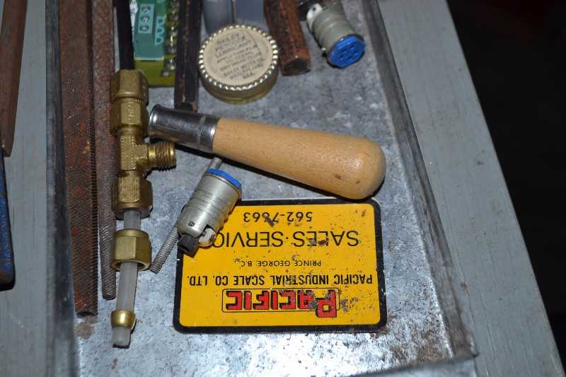CONTENTS OF DESK - TOOLS; FILES - MISCELLANEOUS
