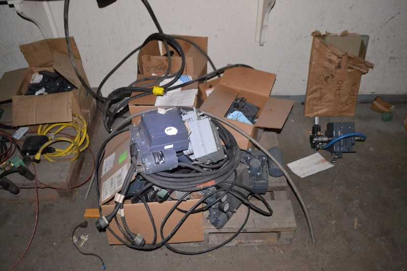 SKID OF FISHER POSITIONERS - MISCELLANEOUS