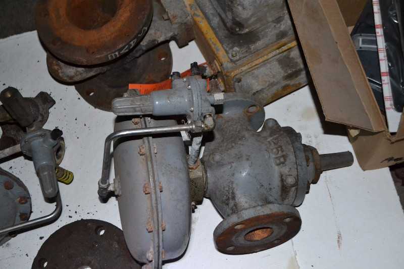 SKIDS OF VALVE PARTS - MISCELLANEOUS