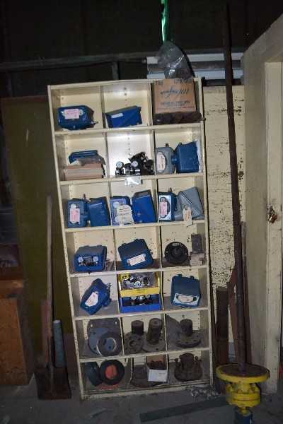 CONTENTS OF SHELVE - MAGNETROL MODULEVEL - MISCELLANEOUS