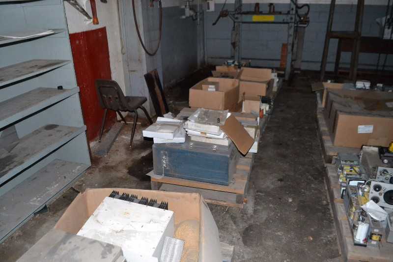 SKIDS OF CONTENTS - ABB FLOWTUBE, ASHCROFT GAUGES, EL-O-MATIC ACTUATOR - MISCELLANEOUS