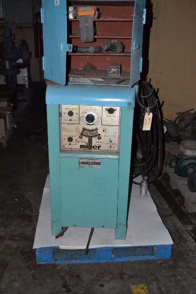 MILLER 330A/BP GAS WELDER W/ SHELVE - MISCELLANEOUS