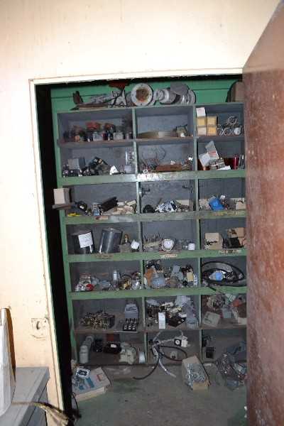 CONTENTS OF ROOM - FUSES, CONTACTORS, STARTER, - MISCELLANEOUS