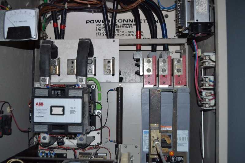 RELIANCE MAXPAK III 500HP 460V-AC VS DRIVE - MISCELLANEOUS