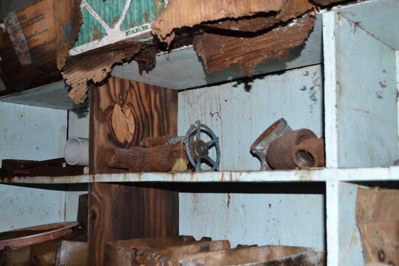 CONTENTS OF SHELVE - MISCELLANEOUS