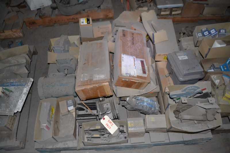 CONTENTS OF SKID - FUSES A480R24R-1, CONTACT KIT AB 55-154607G002 SIZE 5, ELECTRIC MOTOR - MISCELLANEOUS