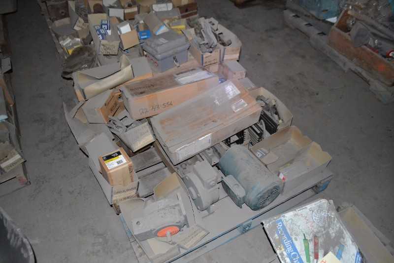 CONTENTS OF SKID - FUSES A480R24R-1, CONTACT KIT AB 55-154607G002 SIZE 5, ELECTRIC MOTOR - MISCELLANEOUS