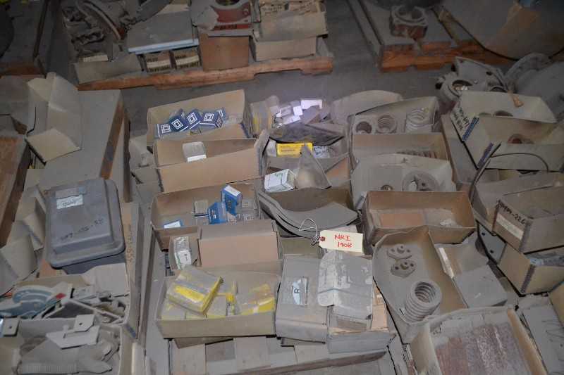 CONTENTS OF SKID - SPRINGS, SPROCKETS, PNEUMATIC CYLINDERS - MISCELLANEOUS