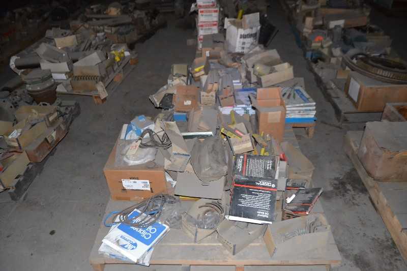 CONTENTS OF SKID - OIL SEALS, GARLOCK SEALS, PNUEMATIC FILTER REGULATOR, - MISCELLANEOUS