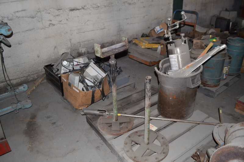 CONTENTS OF SKID - EMERGI-LITES LIGHTING - MISCELLANEOUS