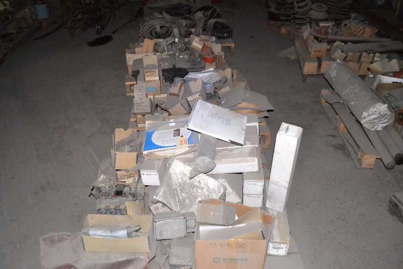CONTENTS OF SKID - BARNSTEAD THERMOLYNE DD809 x15, CCL CONTACTOR, GE RELAY, TRANSFORMER, PCB CIRCUIT BORADS, - MISCELLANEOUS