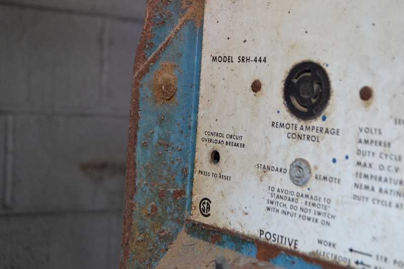 MILLER SRH-444 DC ARC WELDER - MISCELLANEOUS