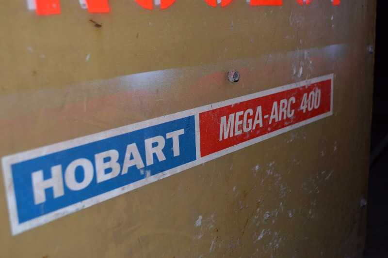 HOBART BROTHERS ARC WELDER - MISCELLANEOUS