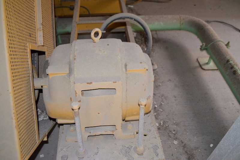 CATERPILLER 1560-4803661111 TYPE21684 1560KW GENERATOR + FAN W/ WESTINGHOUSE ROBONIC TRANSFER SWITCH - MISCELLANEOUS
