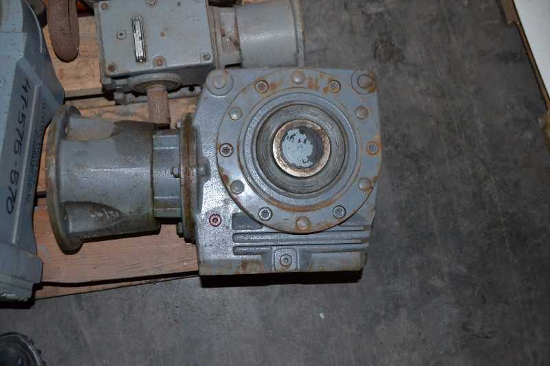 CONTENTS OF SKID - SEW EURODRIVE GEAR MOTORS - MISCELLANEOUS