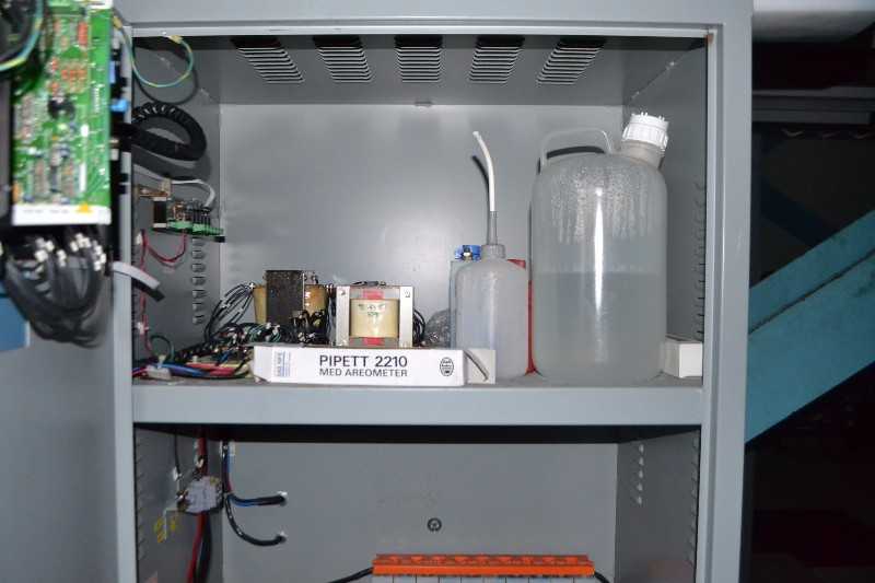 SAFT NIFE SLRF120-6 SWITCHGEAR DC VOLTAGE SOURCE 120V-AC IN 120V-DC 6A OUT - MISCELLANEOUS