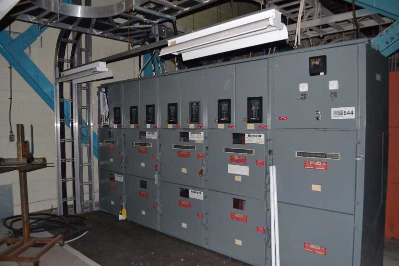 7X ALLEN BRADLEY CENTERLINE-HVC MEDIUM VOLTAGE VACUUM STARTERS 1502 BULLETIN WITH MULTILIN 169 RELAYS - MISCELLANEOUS