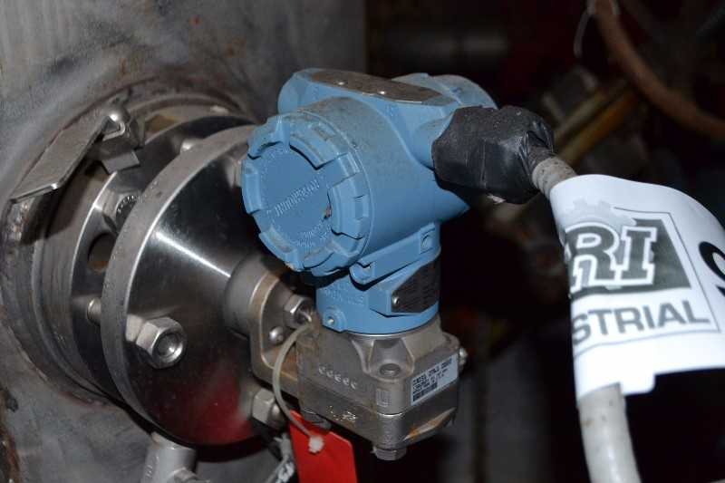 ROSEMOUNT 3051L2 LIQUID LEVEL TRANSMITTER - MISCELLANEOUS