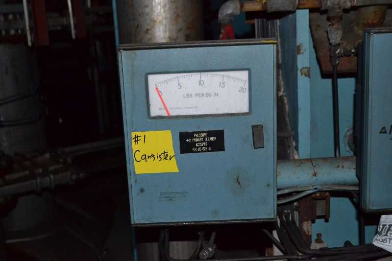 3X FOXBORO E45P-FCNI PNEUMATIC CONTROLLER - MISCELLANEOUS