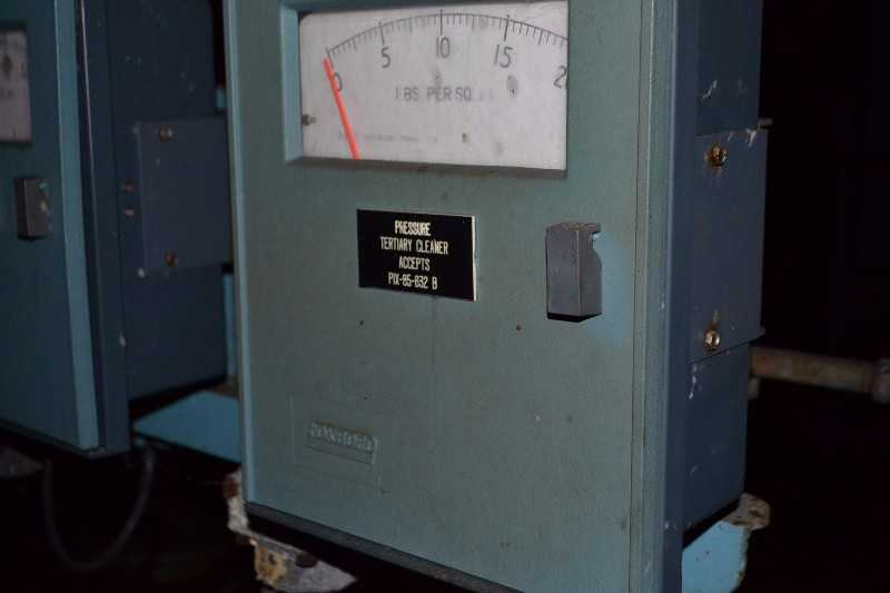 6X FOXBORO E45P-FCNI PNEUMATIC CONTROLLER - MISCELLANEOUS
