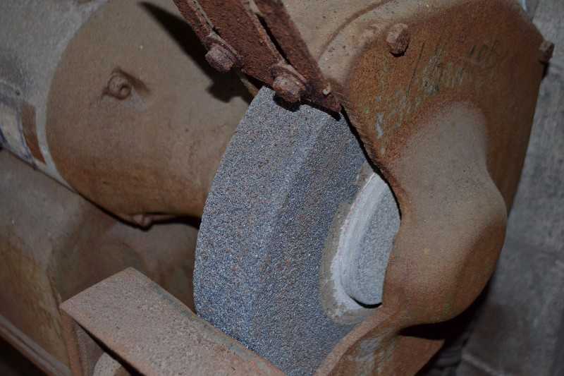 BALDOR GRINDER - MISCELLANEOUS
