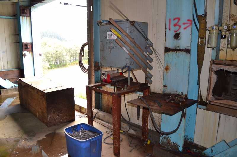 WELDING ELECTRODES AND CABINET - MISCELLANEOUS