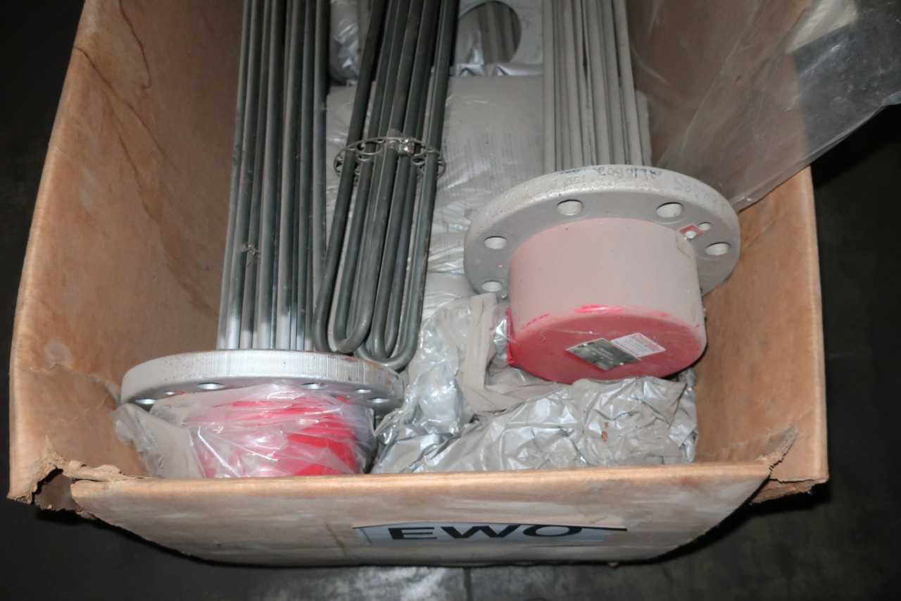 LOT OF 5 CHROMALOX TMI-6155 480V HEAT EXCHANGERS