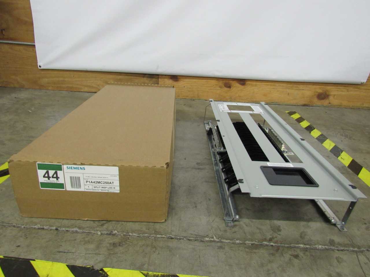 Lot of Quantity 2x P1A42MC250AT Electrical Panels - AUTOMATION & CONTROLS