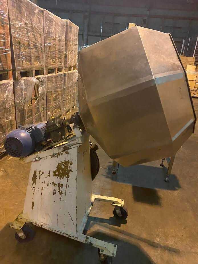 Tumbler/seasoner with Variable speed control - FOOD & BEVERAGE