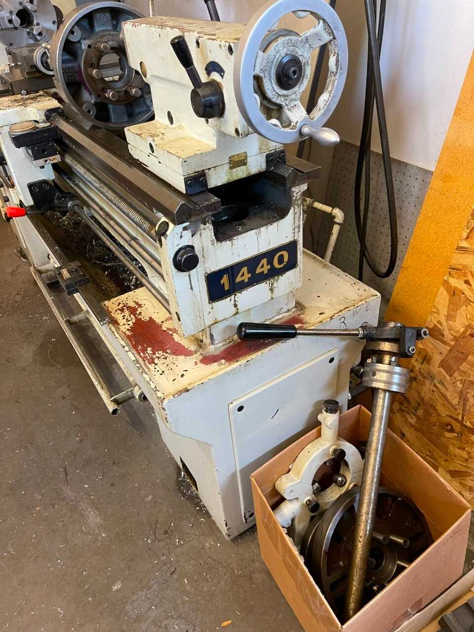 Yam 1000G 14"x40" Engine Lathe - LATHES
