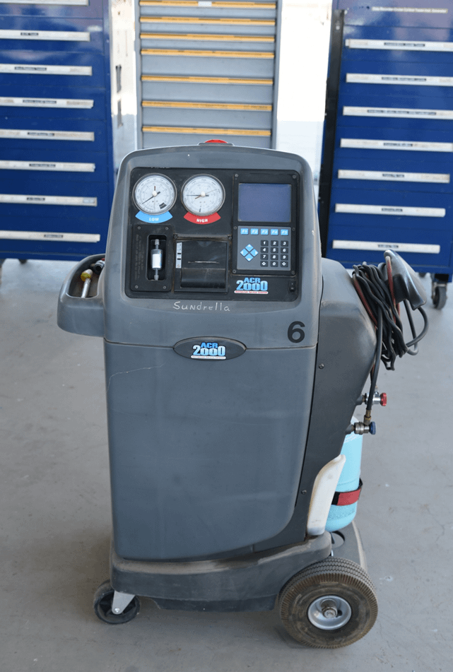 Robinair A/C Machine - MISCELLANEOUS