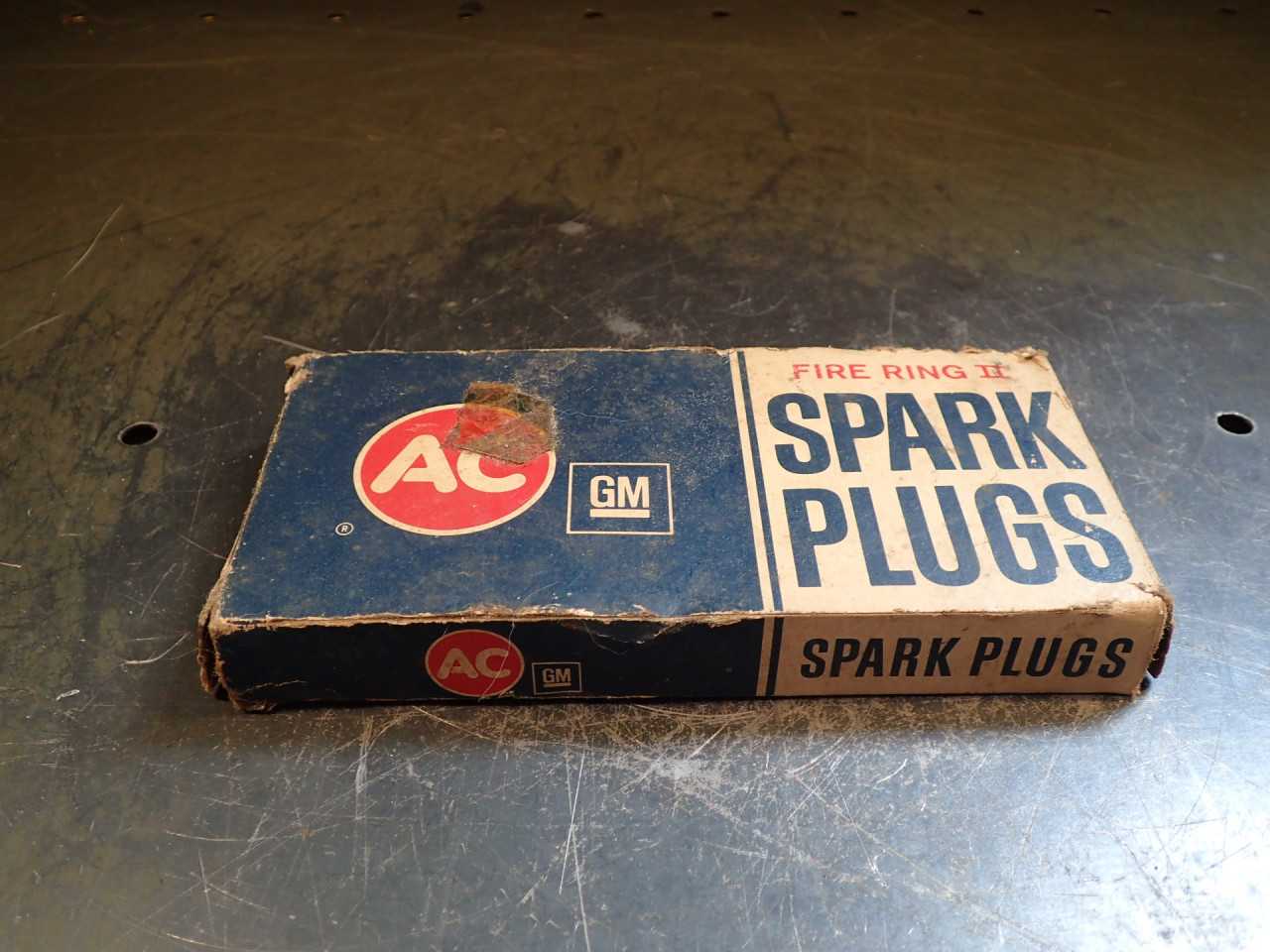 8-Pack of AC GM General Motors Fire Ring II 45TS Spark Plugs: Green Ring NOS USA - INDUSTRIAL PARTS