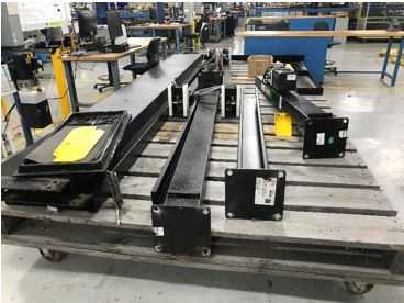 Dover Corporation 4 Post Vehicle Hoist Lift - LIFTING EQUIPMENT