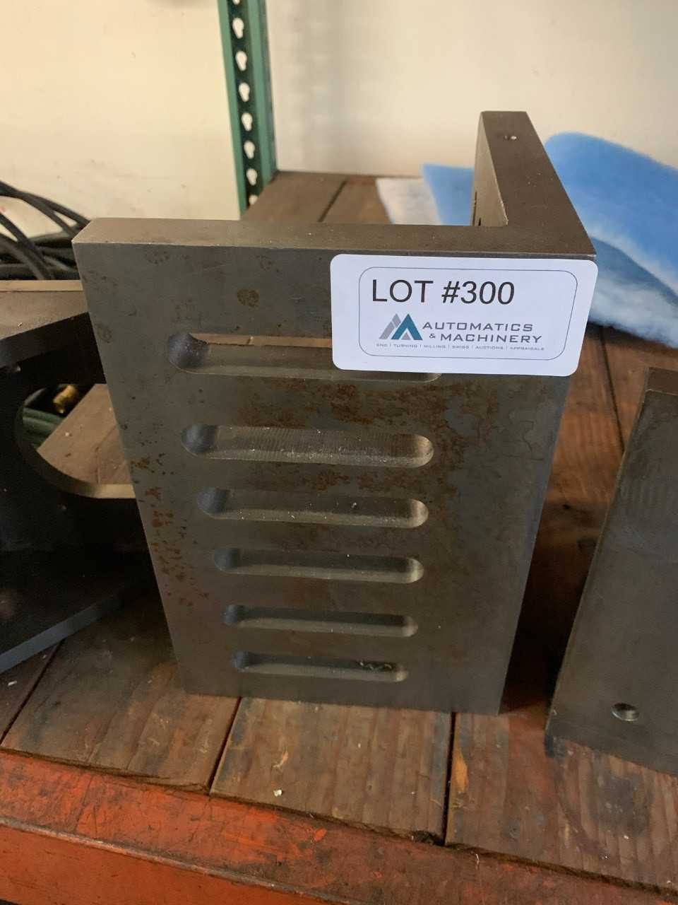 Cast Iron Angle Plate - ELECTRIC POWER TOOLS Cast Iron Angle Plate - ELECTRIC POWER TOOLS