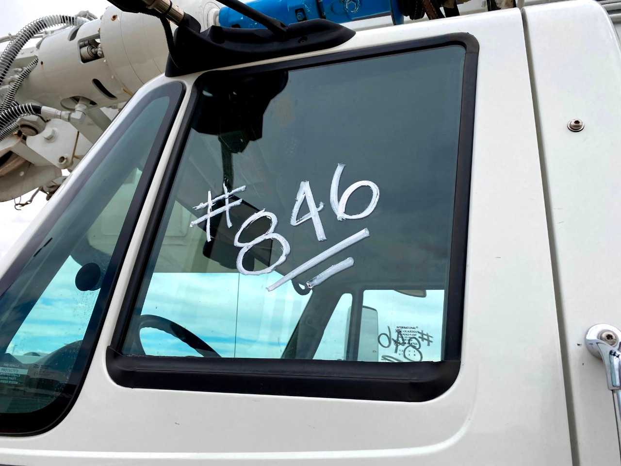 2016 International 7600 Navstar Bucket Truck w/ Terex Digger Derrick - HYDRO EXCAVATOR TRUCKS