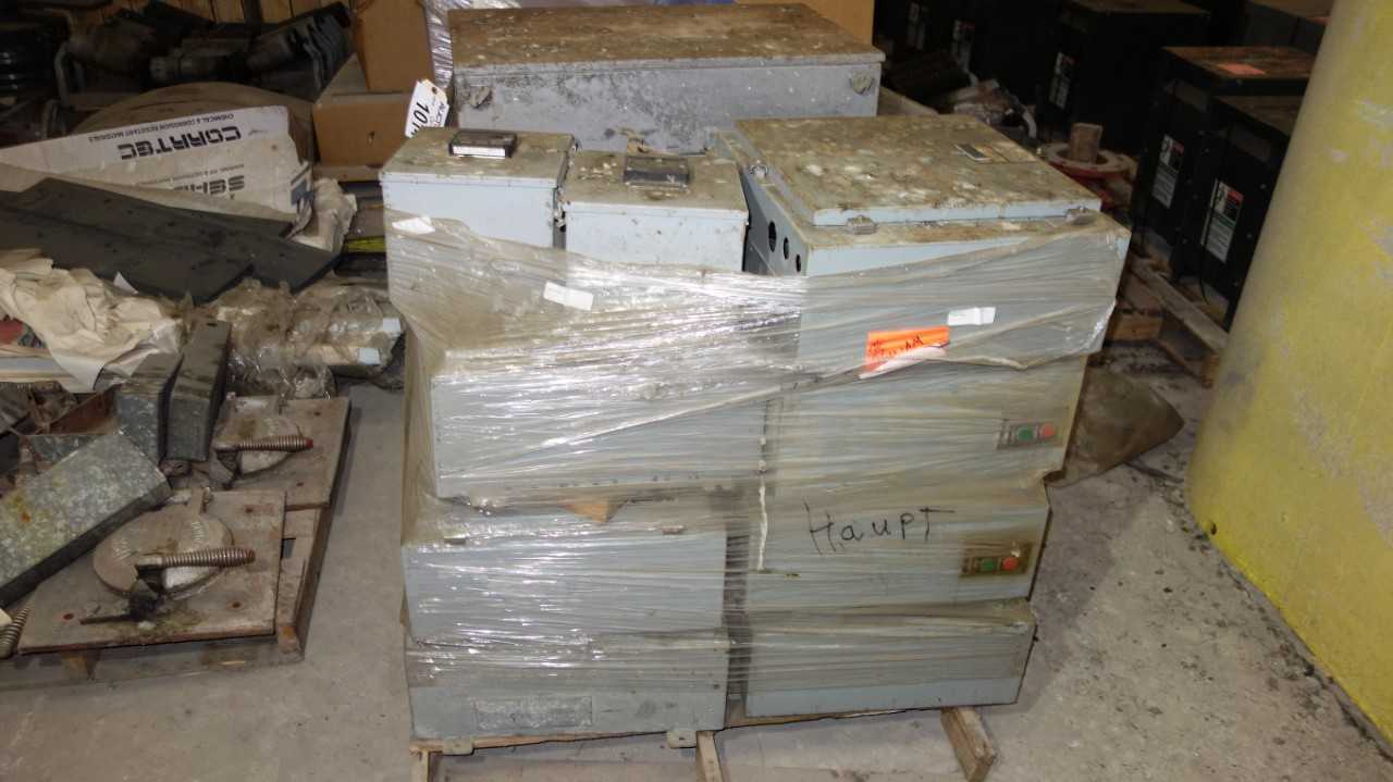 PALLET OF ASSORTED ELECTRICAL CONTROL PANEL, PATLOW MIC 2000 - ELECTRICAL COMPONENTS