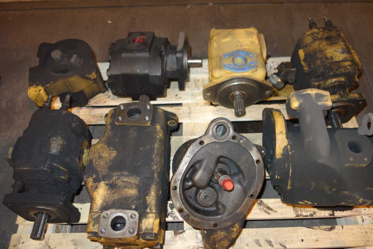 1 PALLET OF CAT HEAVY EQUIPMENT PARTS - ELECTRIC POWER TOOLS