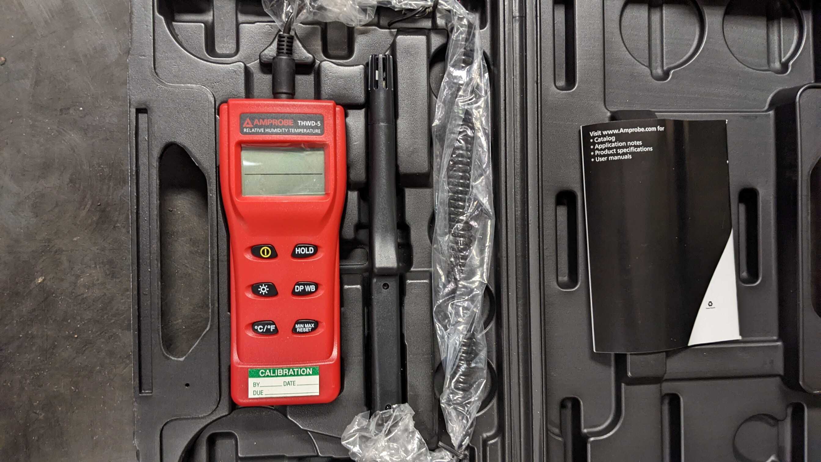 LOT OF 2 TEST KITS - ELECTRIC POWER TOOLS