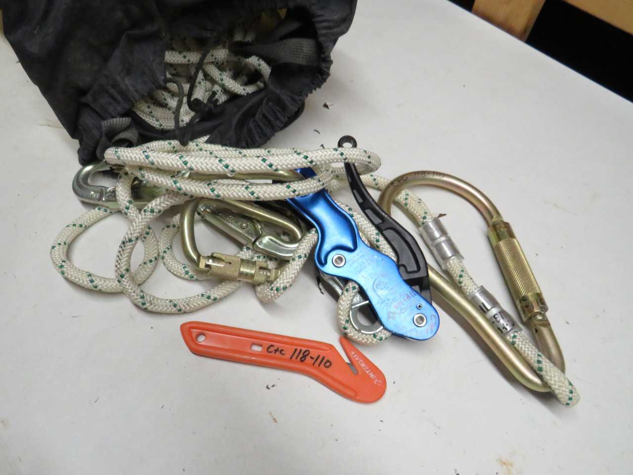 RESCUE KIT - ANTHRON DSD 30+25 30 TO 150 KG 200 M ROPE HARNESS - SAFETY EQUIPMENT