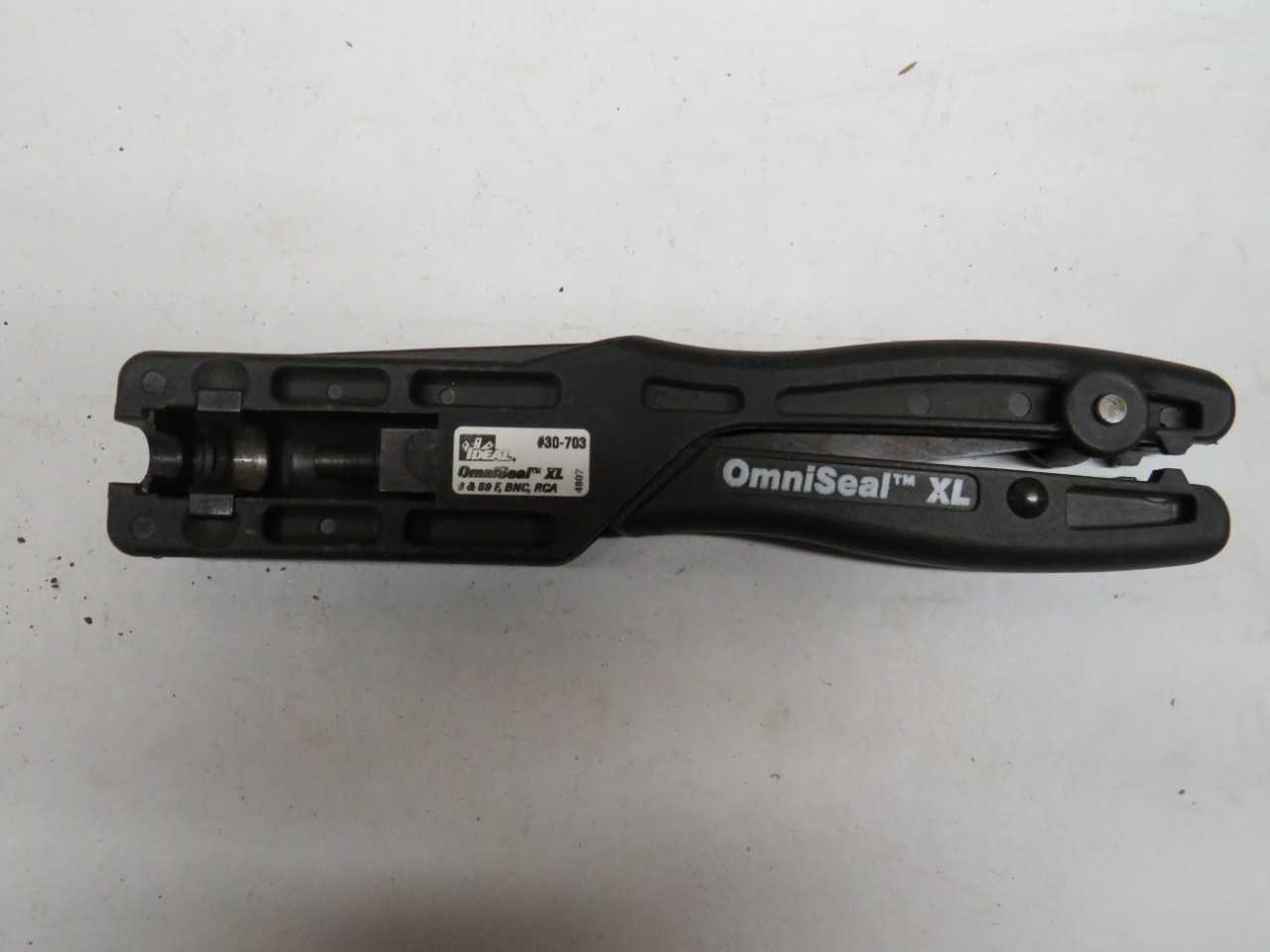 LOT OF ASSORTED CRIMPING TOOLS - ELECTRIC POWER TOOLS