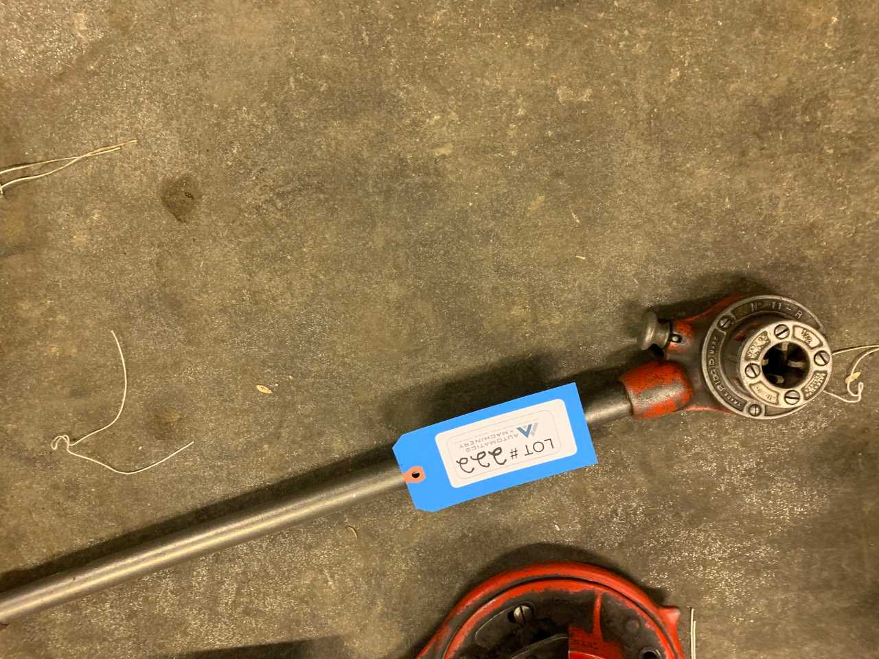 Ridgid Pipe Threader - HAND TOOLS