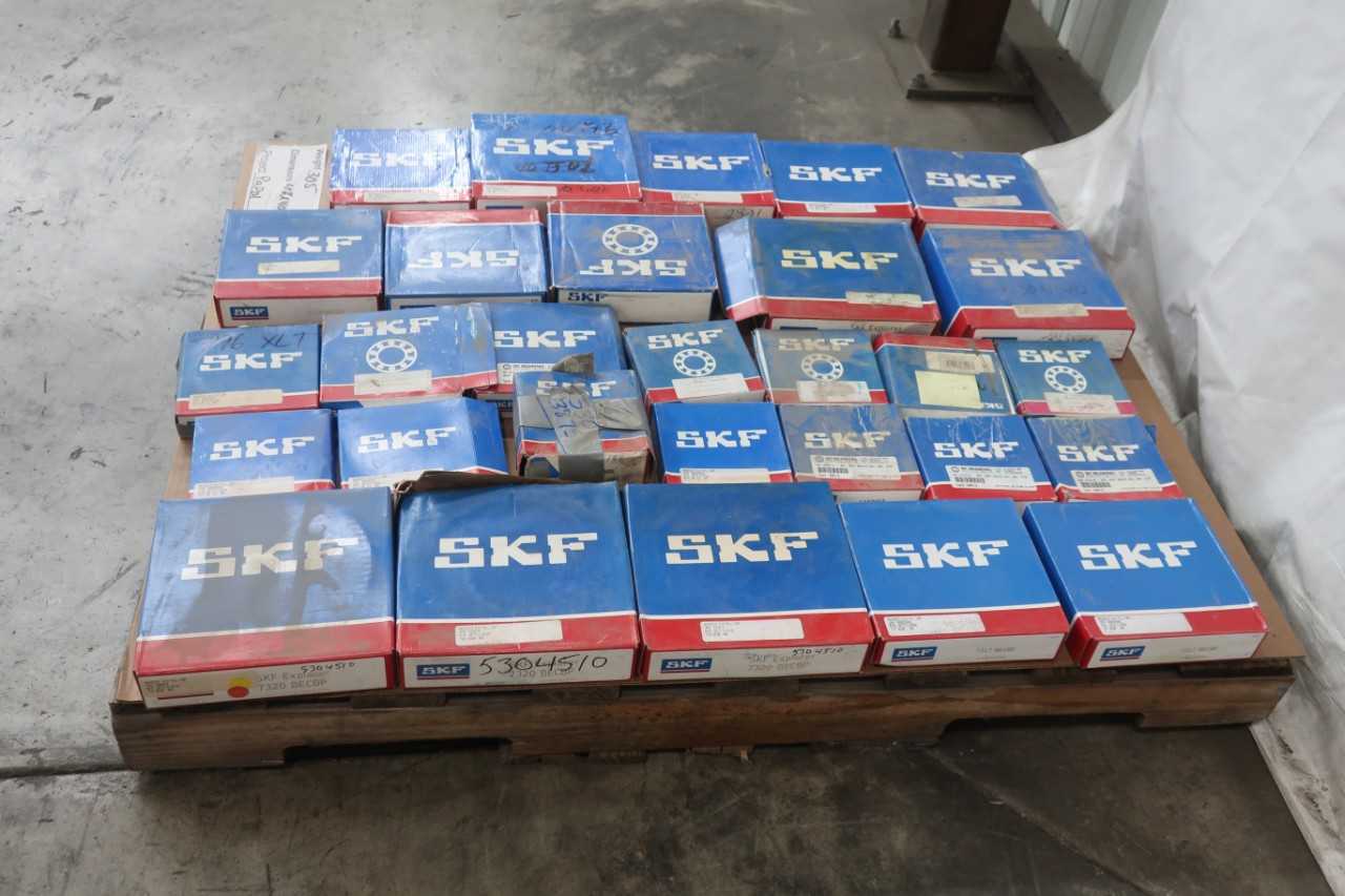 PALLET OF ASSORTED SKF ROLLER BEARINGS - BEARINGS