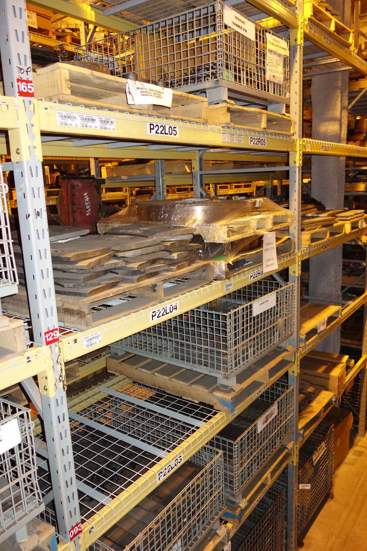 CONTENTS OF 1 UPRIGHT RACKING SECTION, LINERS - INDUSTRIAL PARTS